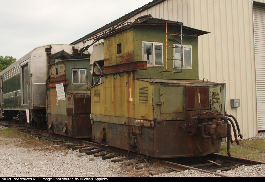 Boxcab locomotives again.