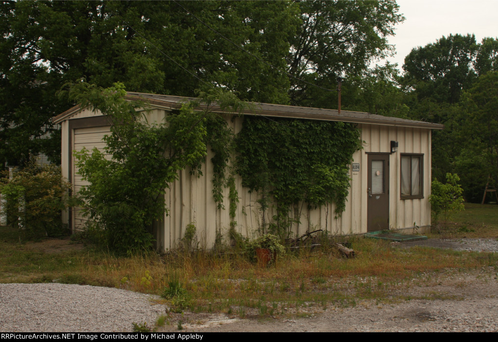 CSX office at Helena.