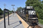 NS SD40E leading a westbound