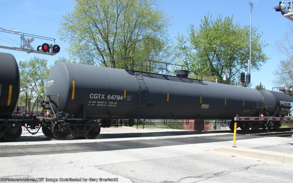 CGTX 64794 - GATX Rail Canada