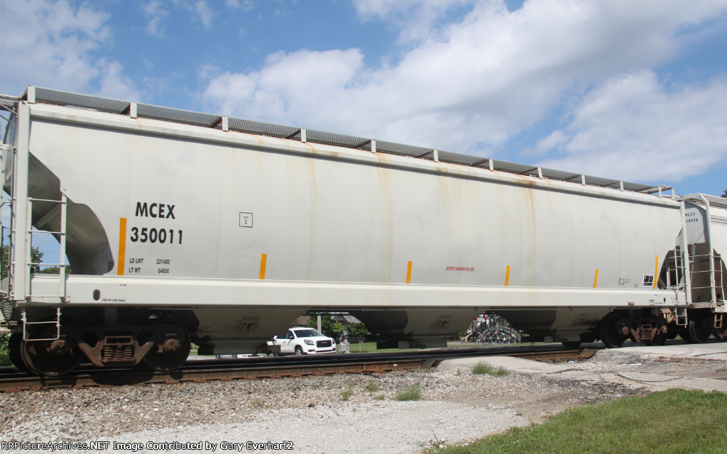 MCEX 350011 - Midwest Railcar Equipment Co
