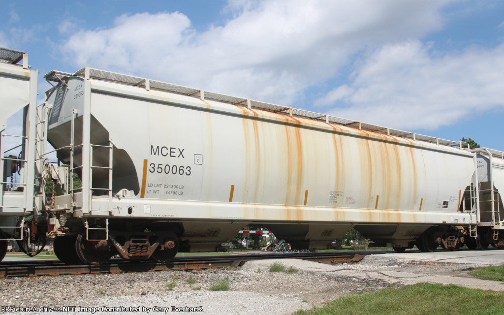 MCEX 350063 - Midwest Railcar Equipment Co