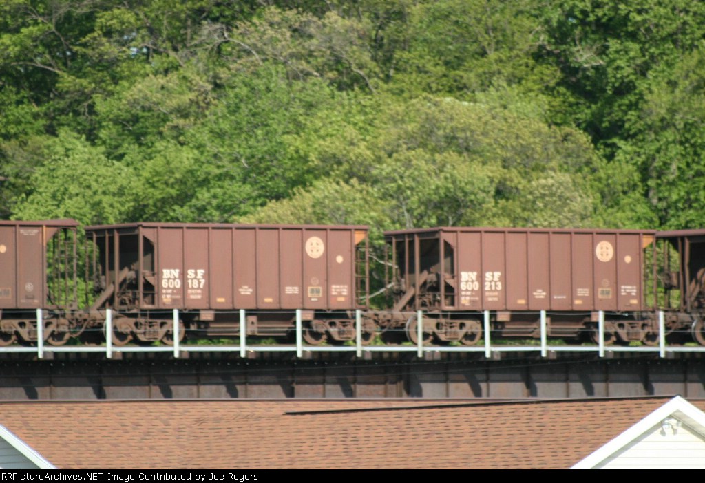 BNSF 600187