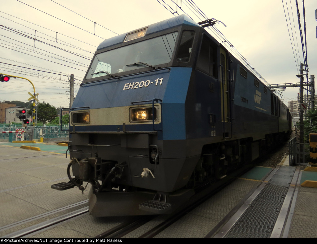 EH200-11