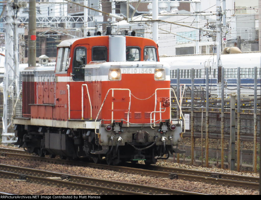 DE10-1546 heading North of Nagoya