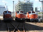 Three DD51's parked