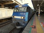 EH200-12 waiting at Tachikawa