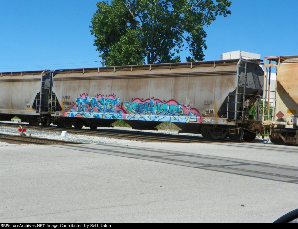 NAHX 61098