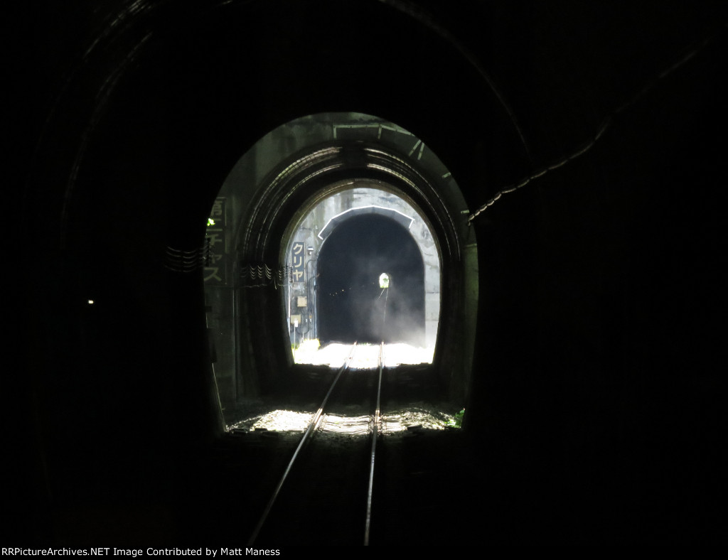 Tunnels between stops