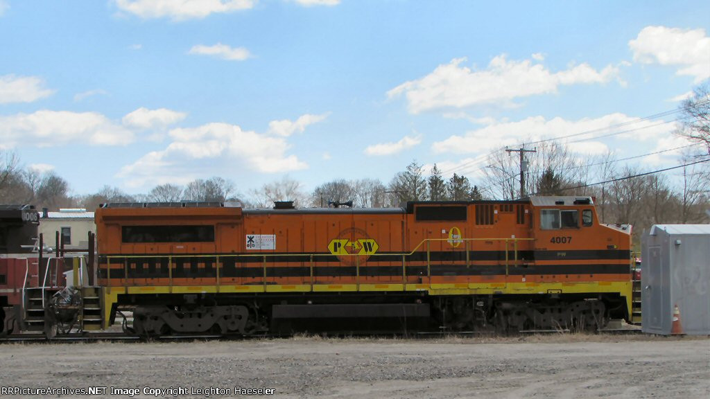 PW 4007 with PW 4006