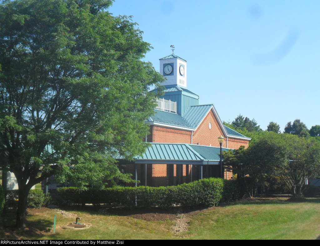 Woodbridge VRE Station
