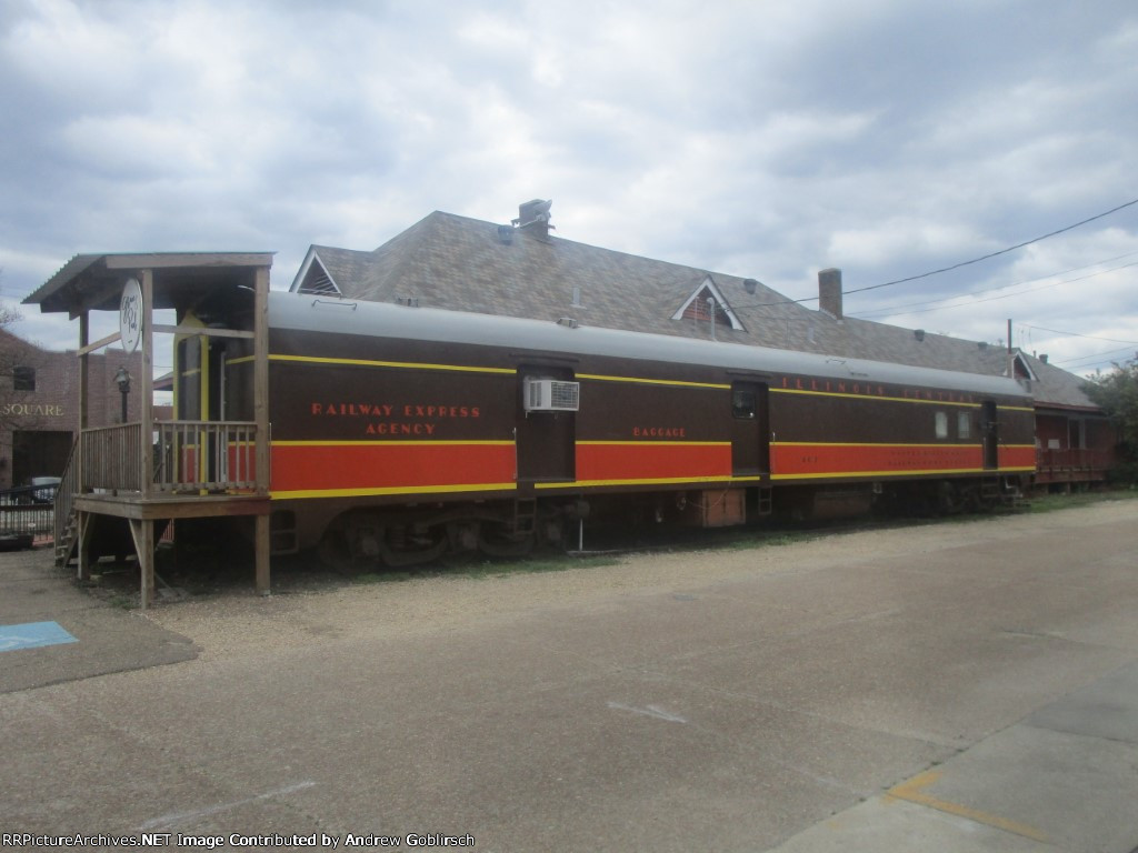 IC 402