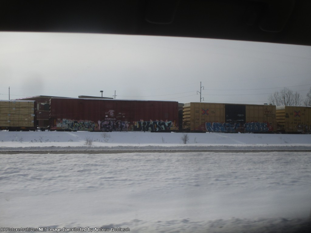 TBOX 889671 + FBOX 505442