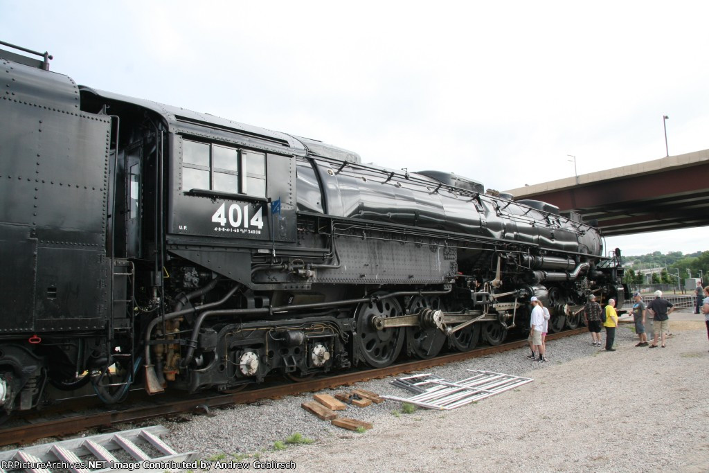 UP 4014 Behind at the Union Depot Right Side