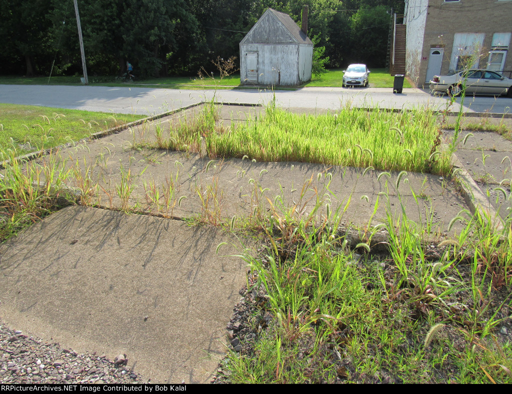 old C&EI station foundation