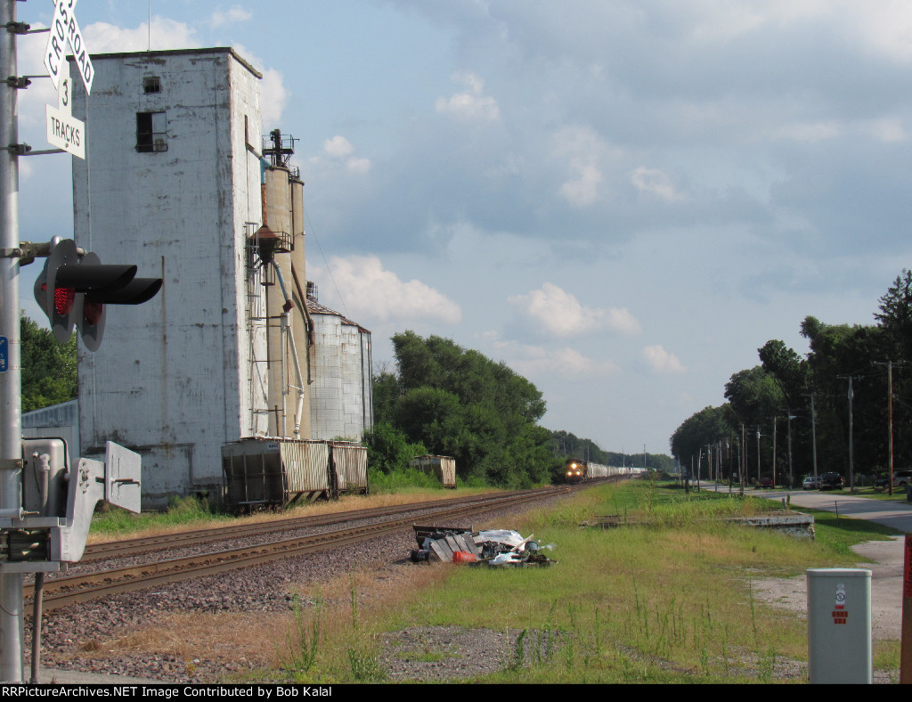 UP 9047 UP 8326 heading North thru Woodland