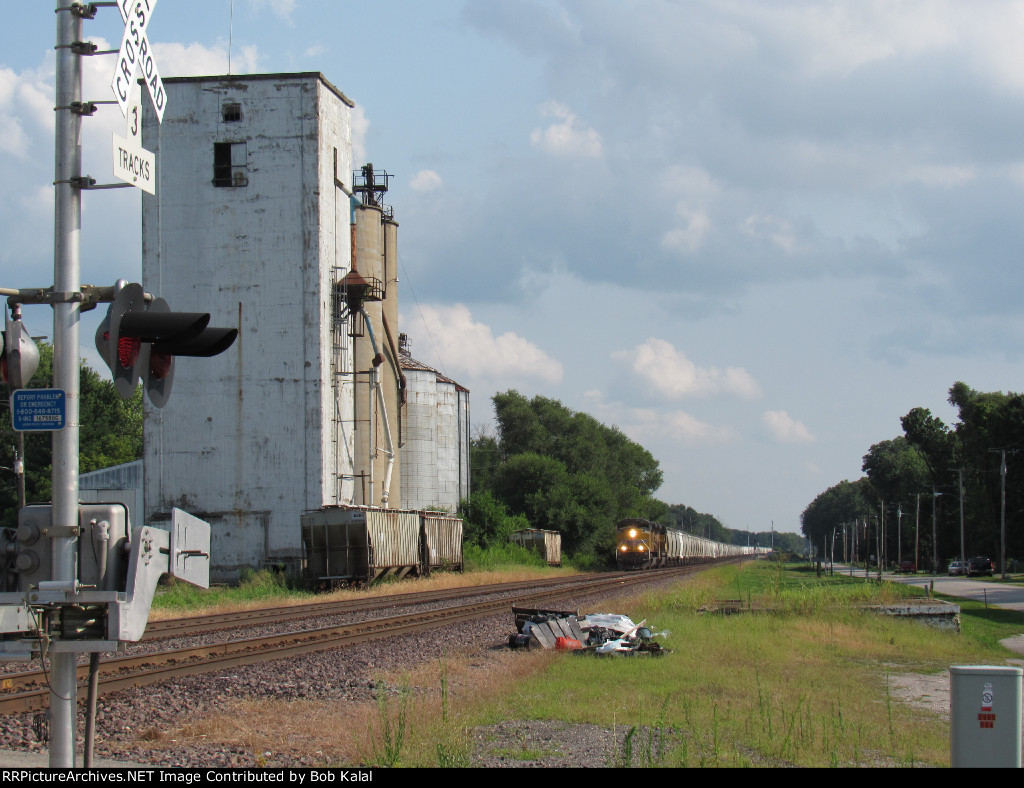 UP 9047 UP 8326 heading North thru Woodland