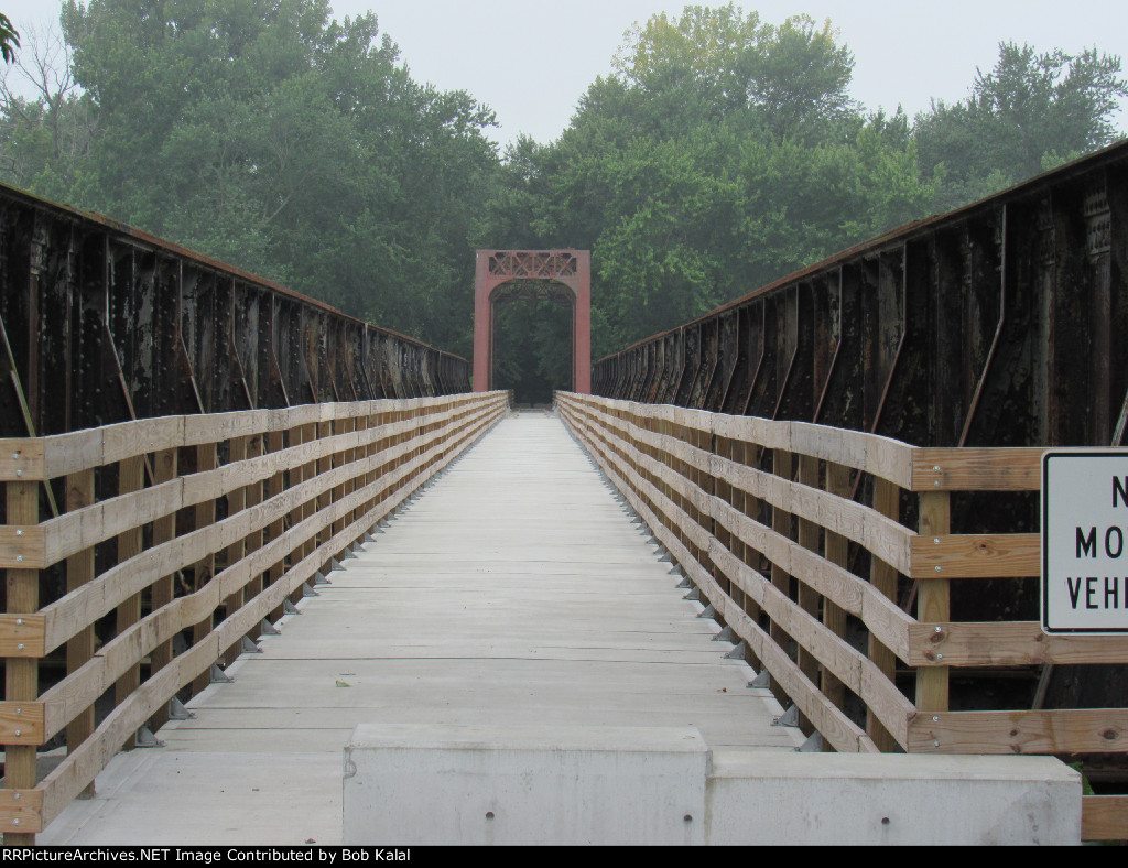 B&O Bridge abandonded, now trail bridge