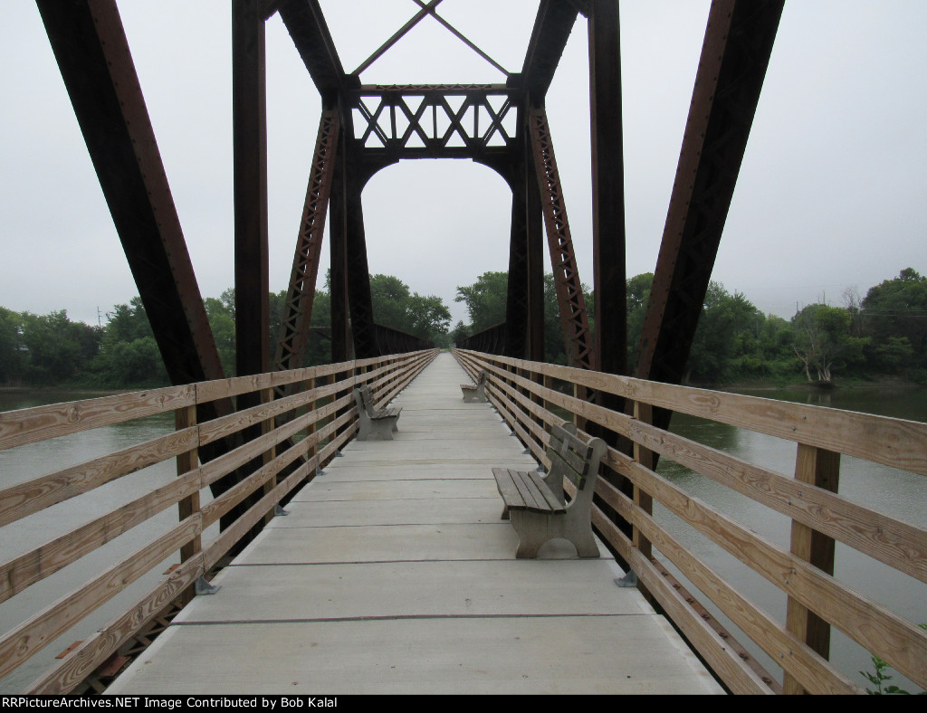 bench's along trail are donated & deicated to ex-B&O Workmen
