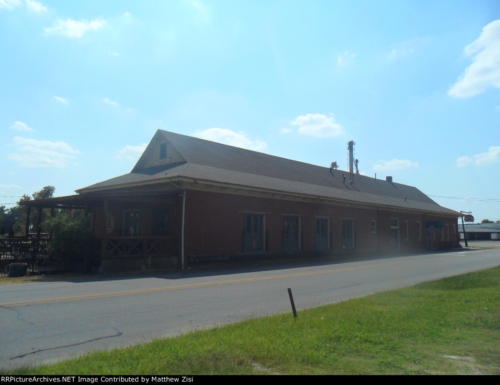 Texas & Pacific Railway Station