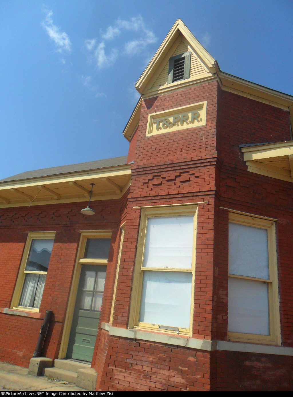 Texas & Pacific Railway Station