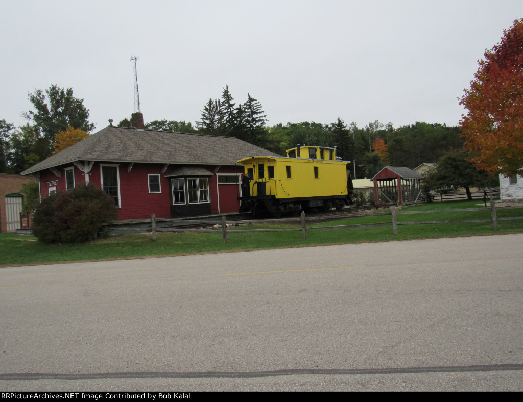 Iola Depot, Iola & Northerrn Caboose