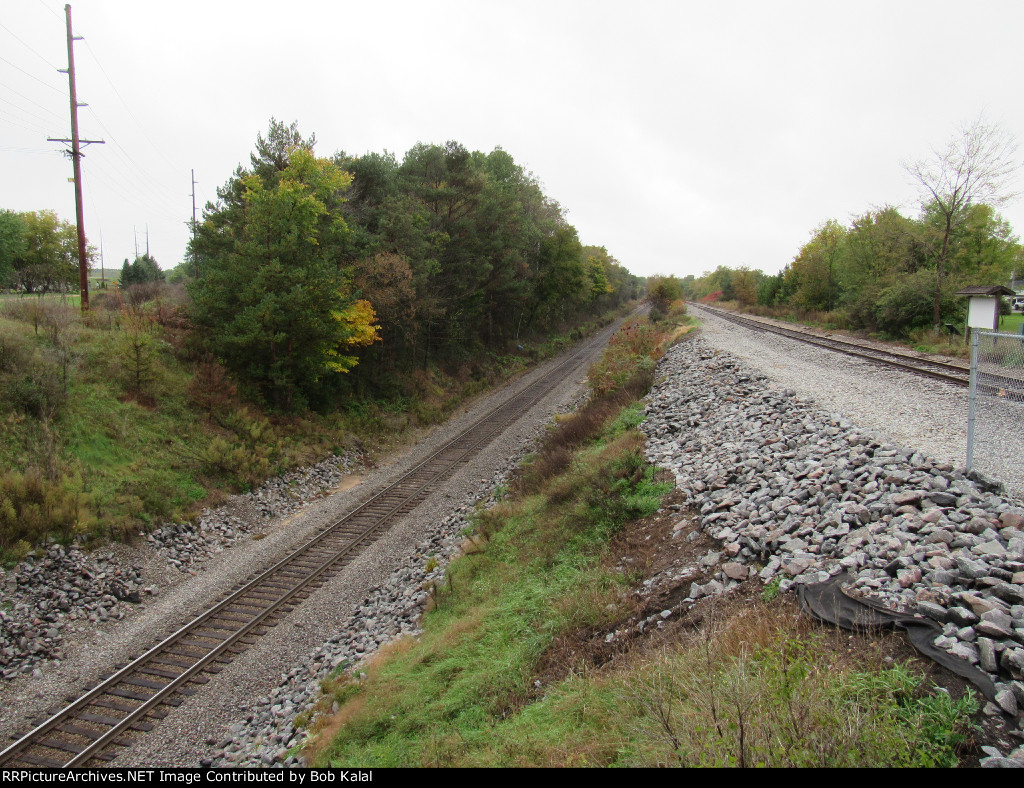 Siding Track looking East, leads east to switch spur for Frontier-Servco FS on Right Main Line for CN on Left