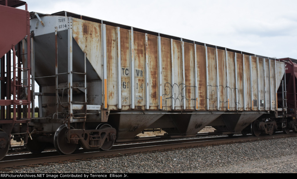 TCWR, Ex. CAGY, Exx. LMWX, Covered Hopper 6114