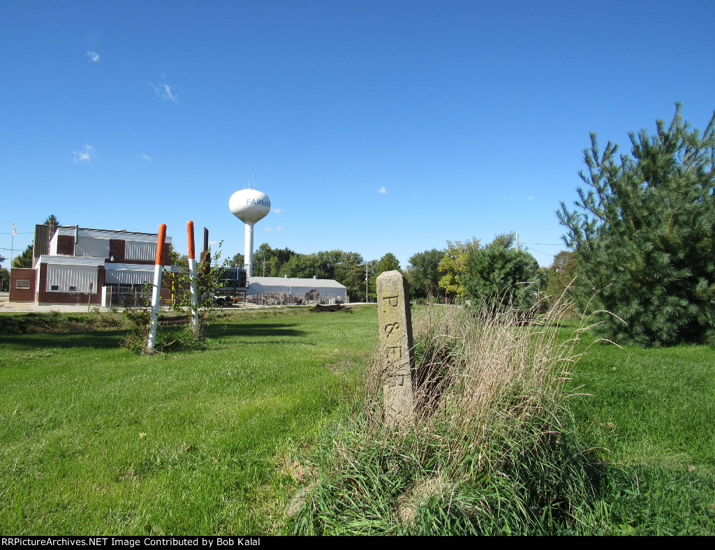 Abandoned P&E Railroad Post