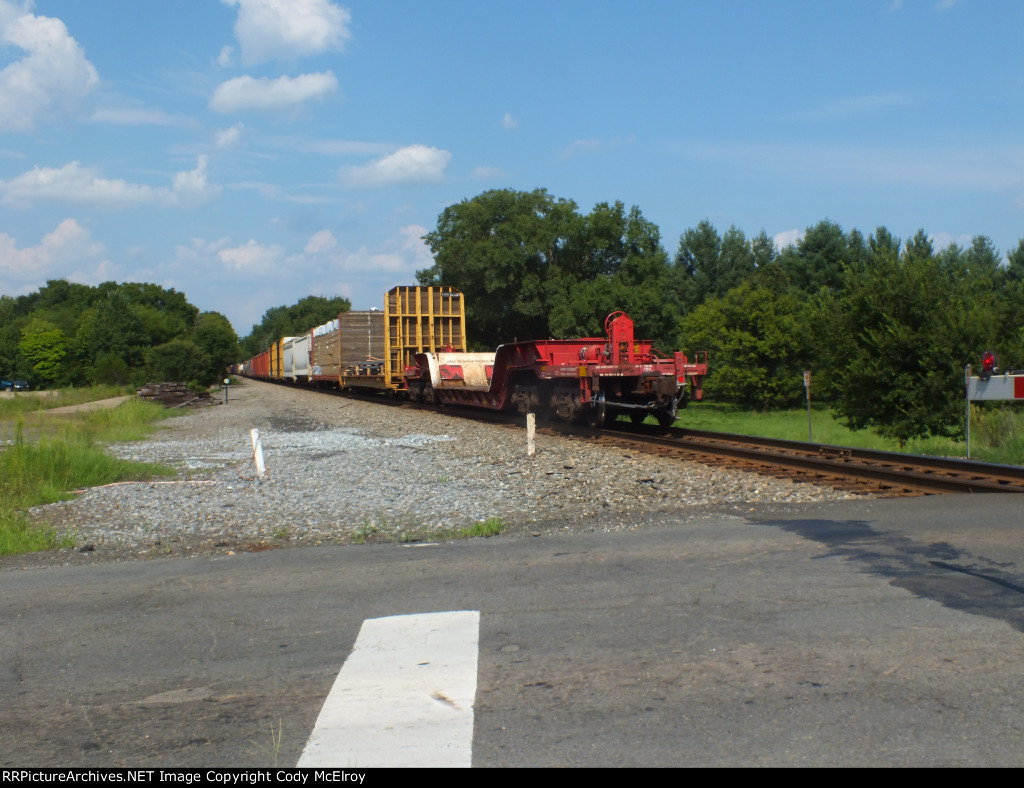 Schnabel car at the rear of 12R