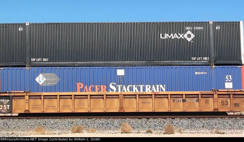 EB Intermodal Frt at Erie NV -79