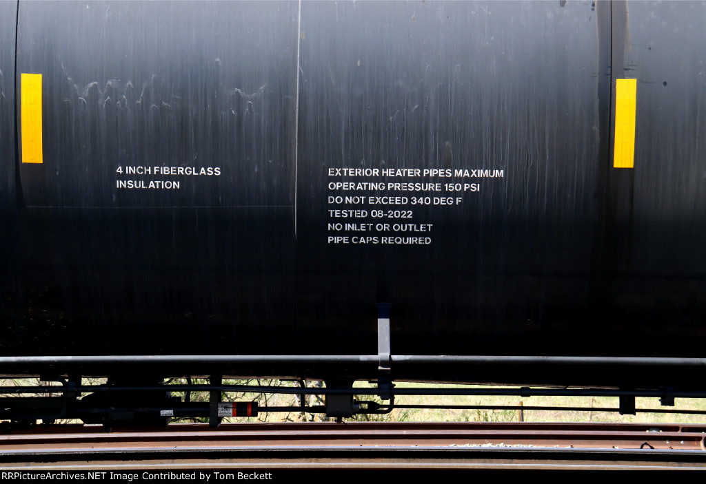 How to clean a tank car