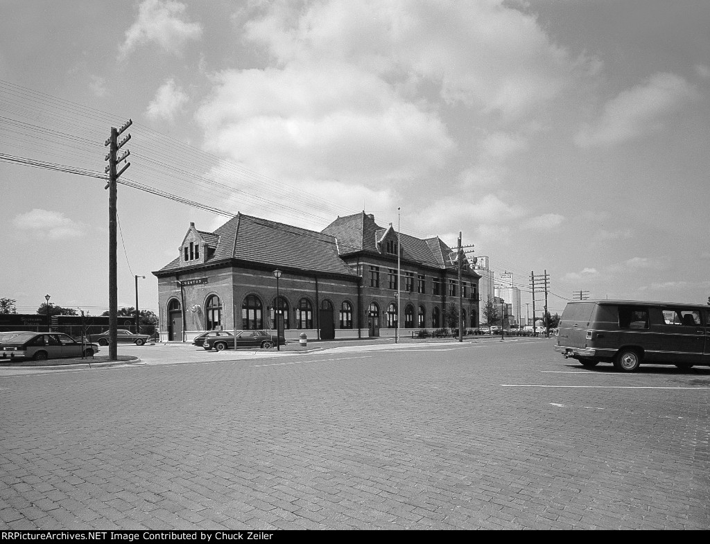 CB&Q Depot at Creston, Iowa