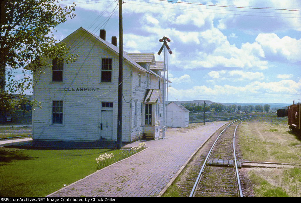 CB&Q Depot at Clearmont, Wyoming
