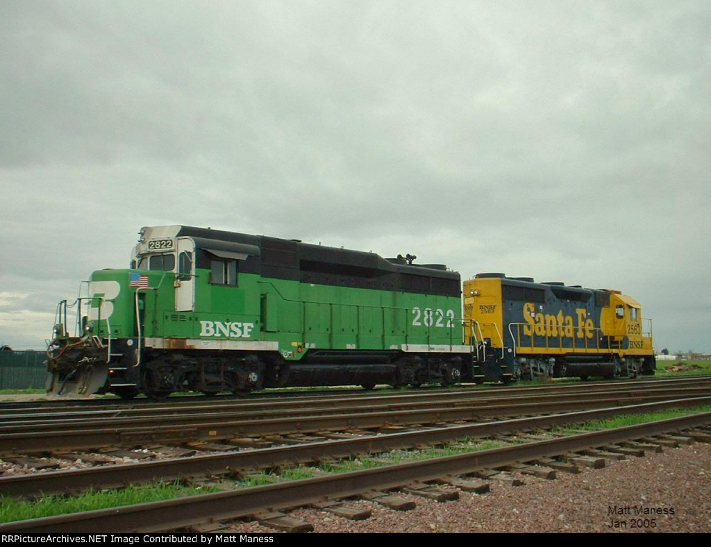 Dual locomotives