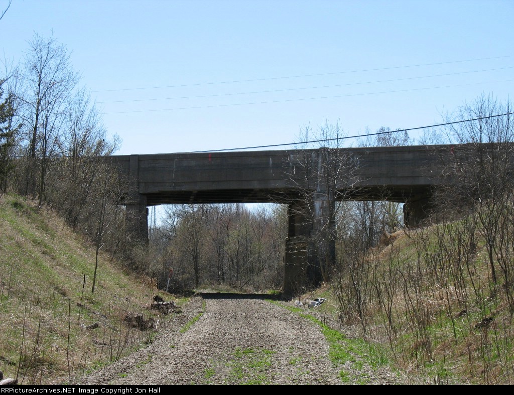 Cascade Rd bridge