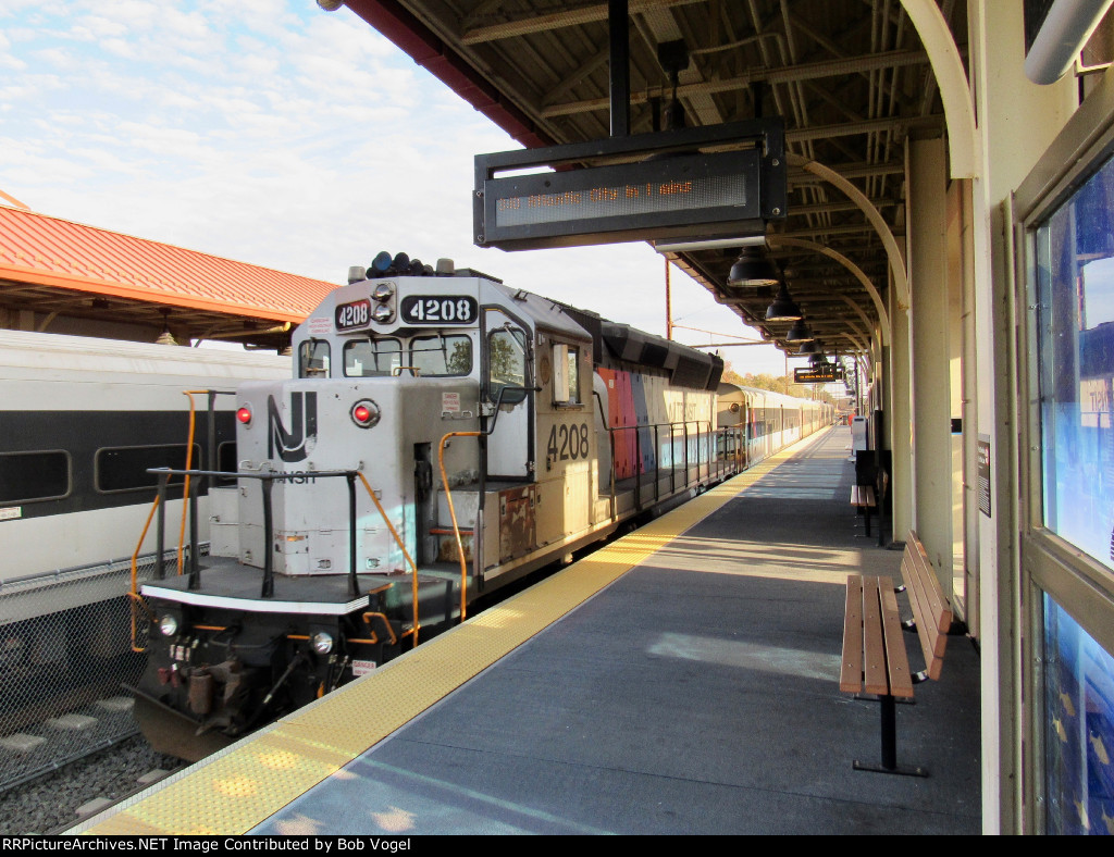 NJT 4208