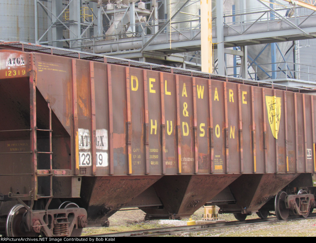 Ex- Delaware & Hudson DH 12319 Hopper