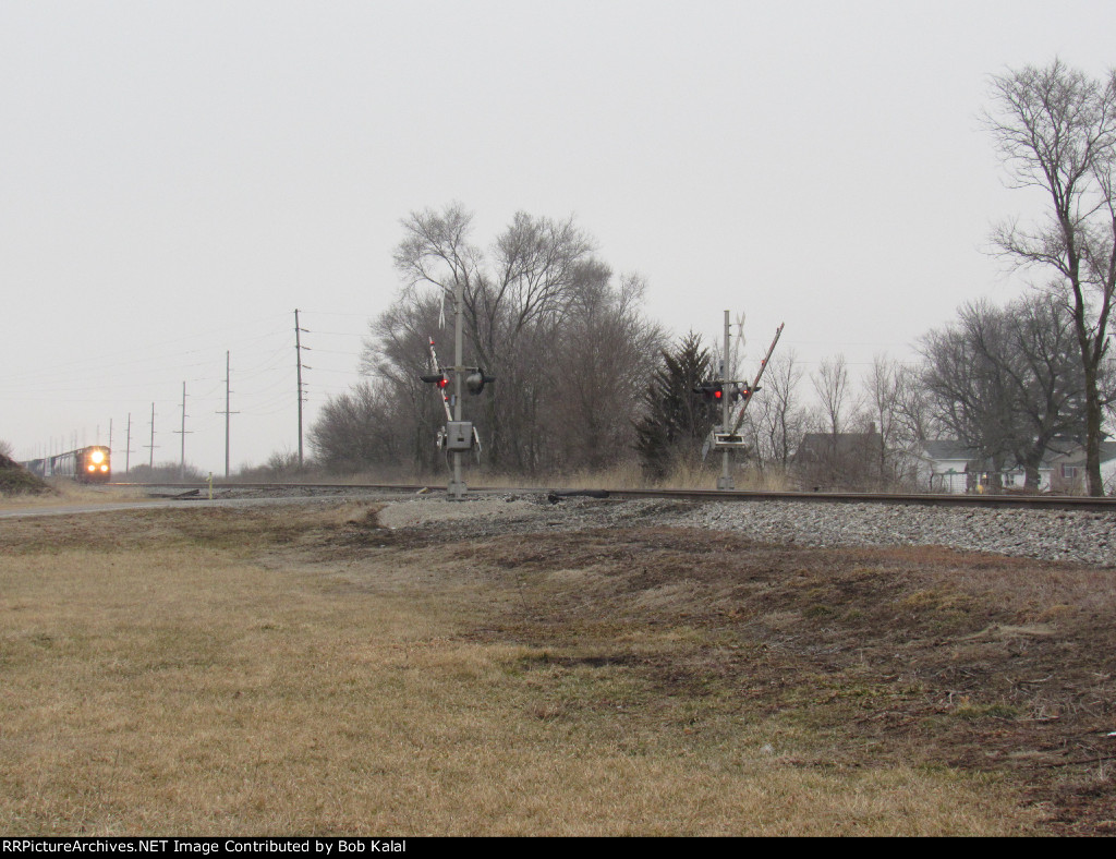 Southbound CSX & gates going down
