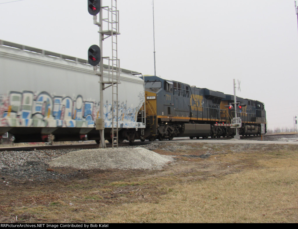 CSX 814 & CSX 711 crossing Main Street heading South