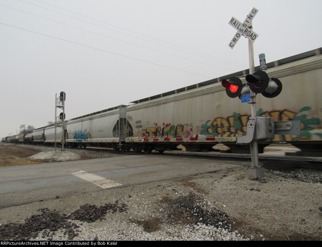 CSX 814 & CSX 711 crossing Main Street heading South