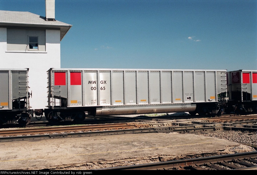 MWGX 65