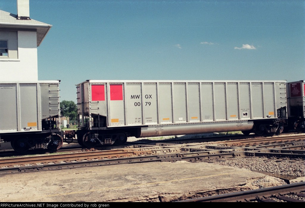 MWGX 79