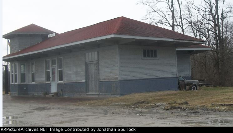 Hedrick, IA depot, north side