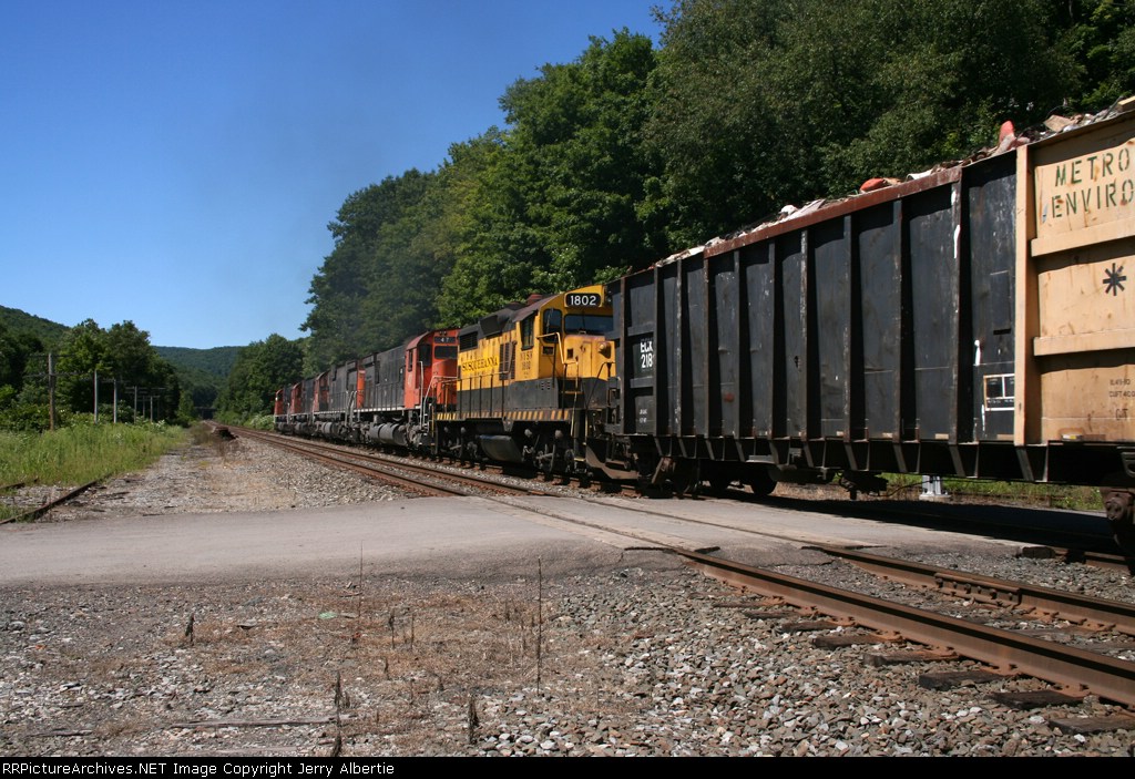 NYSW 1802 dead in tow