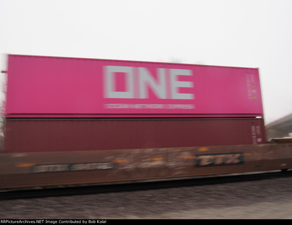 Container train