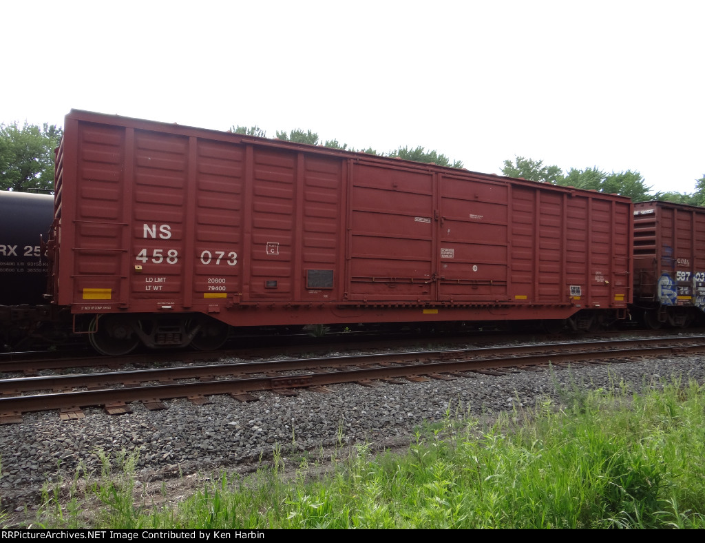 NS 458073