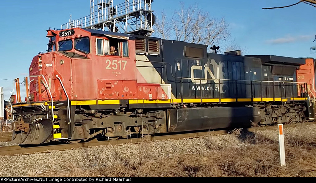 CN 2517
