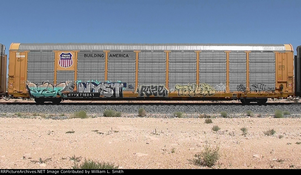  WB Manifest Frts at Erie NV -170