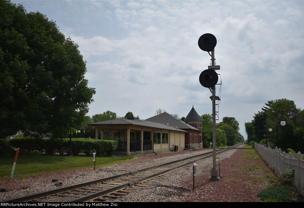 Grinnell Depot
